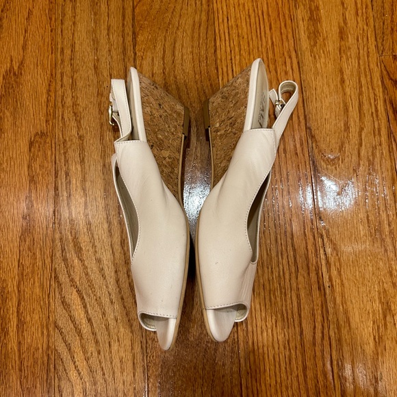White Peep Toe Sandals - Picture 4 of 8